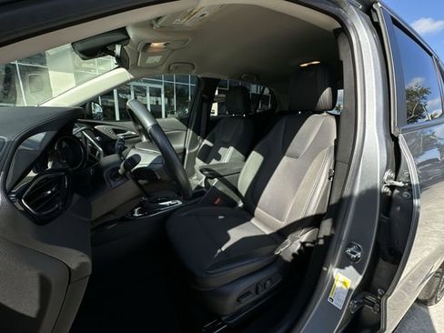Used 2023 Buick Encore GX Select w/ Sport Touring Package image 19