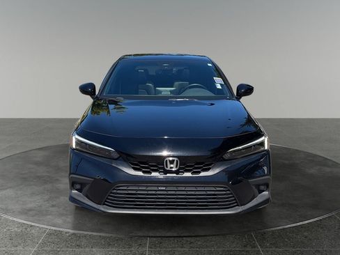 Used 2024 Honda Civic Sport Touring image 2