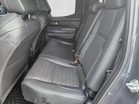 Used 2024 Toyota Tacoma TRD Off-Road w/ TRD Off Road Premium Package AWD/4WD image 18