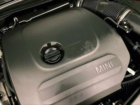 Certified 2025 MINI Cooper S image 30