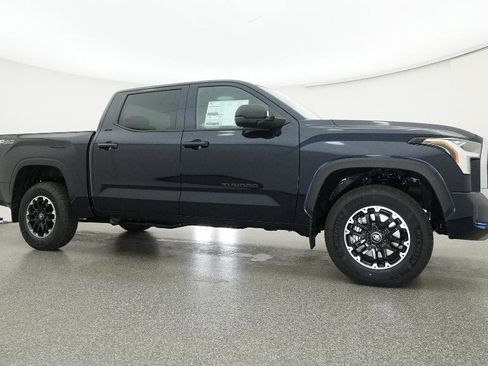 New 2026 Toyota Tundra SR5 AWD/4WD image 31