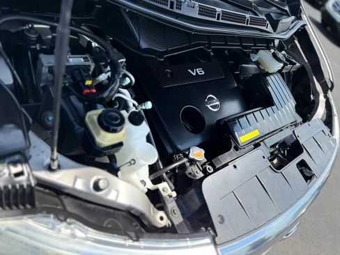 Used 2013 Nissan Quest SV w/ Leather Pkg FWD image 14
