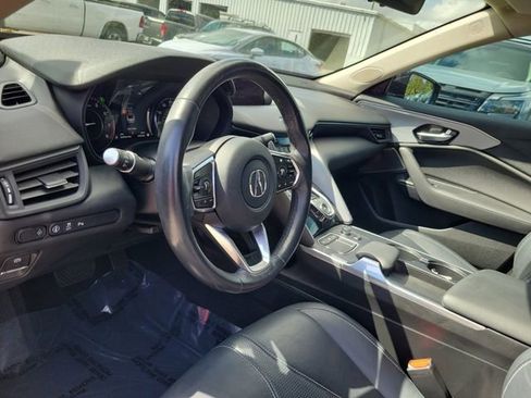 Used 2023 Acura TLX w/ Technology Package image 10