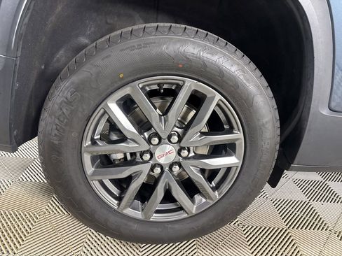 Used 2019 GMC Acadia SLT FWD image 33