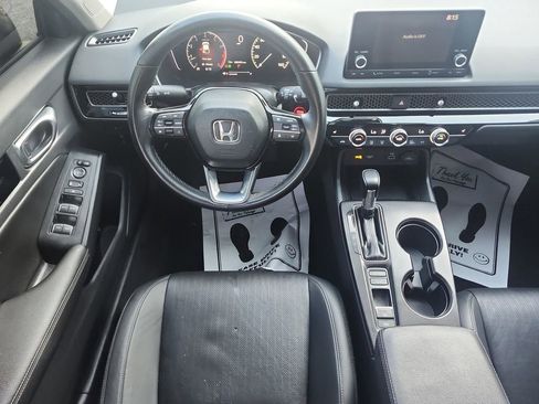 Used 2024 Honda Civic EX-L image 17