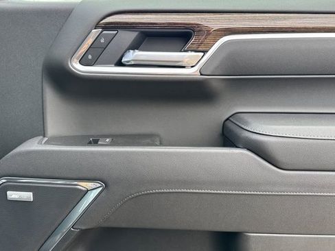 New 2026 GMC Sierra 1500 Elevation w/ Elevation Premium Package AWD/4WD image 19