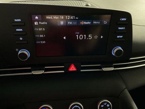 New 2026 Hyundai Elantra SE FWD image 23