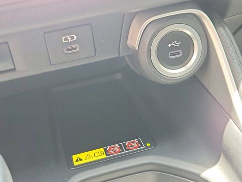 Used 2024 Toyota Grand Highlander AWD Hybrid image 30