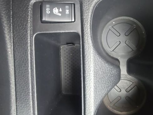 Used 2017 Nissan Rogue SL AWD/4WD image 42