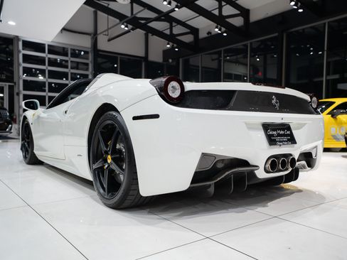 Used 2013 Ferrari 458 Spider RWD image 38