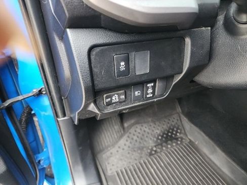 Used 2021 Toyota Tacoma TRD Sport image 19