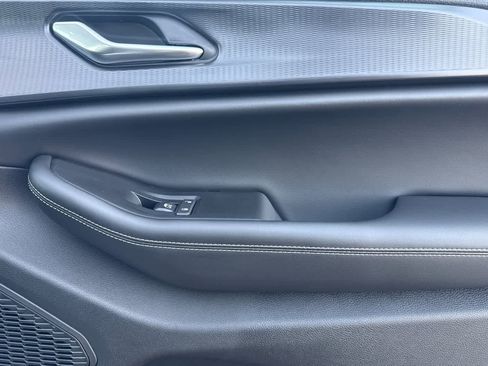 New 2025 Jeep Grand Cherokee Laredo image 19