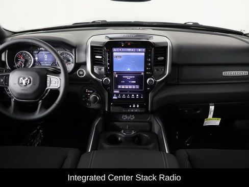 New 2026 RAM 1500 4x4 Crew Cab image 13