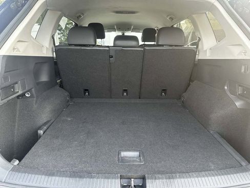 Used 2021 Volkswagen Tiguan SEL image 20