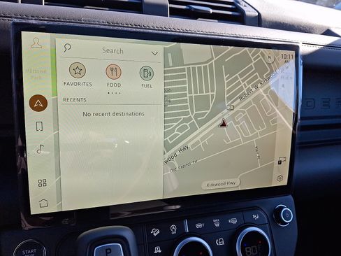 New 2026 Land Rover Defender 110 X-Dynamic SE image 8