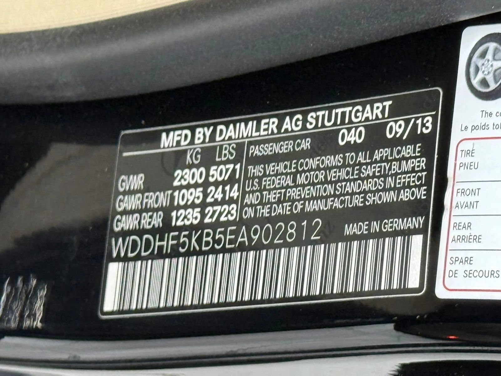 Used 2014 Mercedes-Benz E 350 Sedan w/ Premium 1 Package image 39