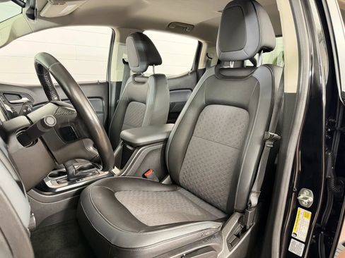 Used 2016 Chevrolet Colorado Z71 AWD/4WD image 13