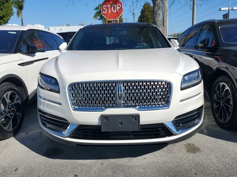 Certified 2019 Lincoln Nautilus Select w/ Class II Trailer Tow Package image 2