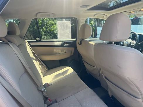 Used 2016 Subaru Outback 2.5i Premium AWD/4WD image 17