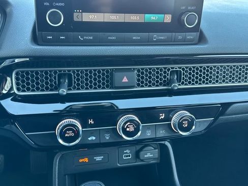 Used 2023 Honda Civic LX image 11
