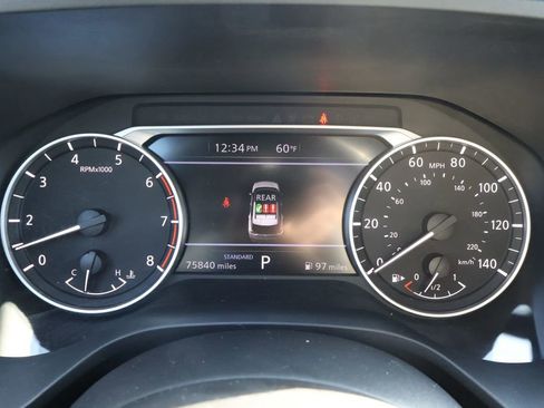 Used 2023 Nissan Rogue SL image 26