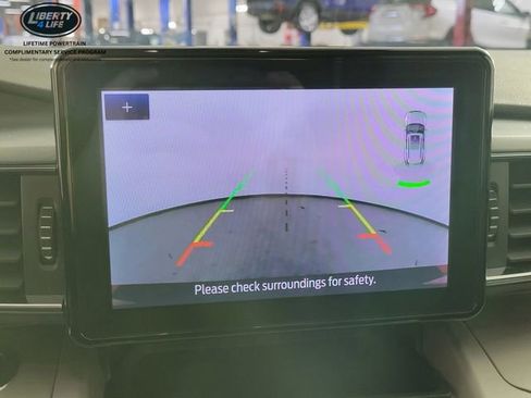 Used 2023 Ford Explorer XLT w/ Equipment Group 202A image 36