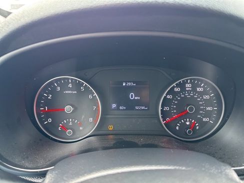 Used 2020 Kia Sportage LX image 5