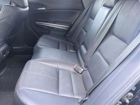 Used 2013 Honda Crosstour EX-L image 18