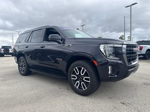 Used 2024 GMC Yukon AT4 w/ Technology Package image 7