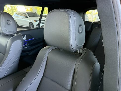 New 2025 Mercedes-Benz GLS 450 GLS 450 image 2