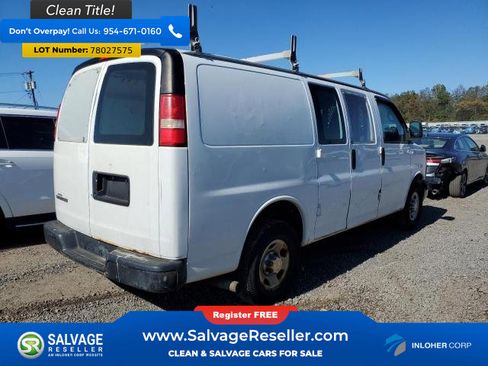 Used 2013 Chevrolet Express 2500 RWD image 4