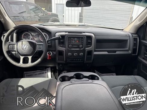 Used 2018 RAM 3500 Tradesman w/ Chrome Appearance Group AWD/4WD image 21