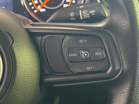 Used 2021 Jeep Gladiator Sport w/ Trailer Tow Package AWD/4WD image 32