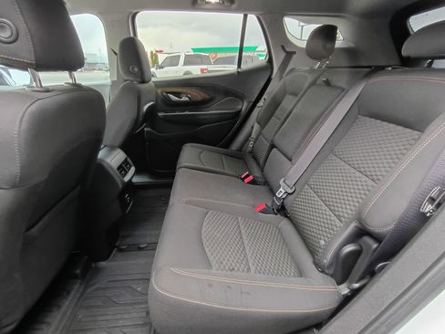 Used 2020 GMC Terrain SLE w/ Driver Convenience Package image 27