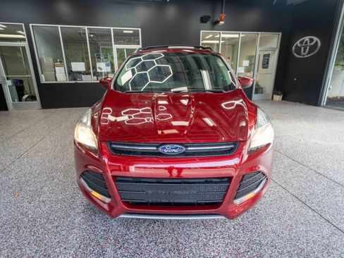 Used 2015 Ford Escape SE w/ Equipment Group 201A AWD/4WD image 6