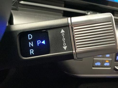 New 2026 Hyundai Kona SEL Premium image 18