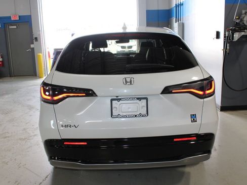 Used 2024 Honda HR-V EX-L image 27