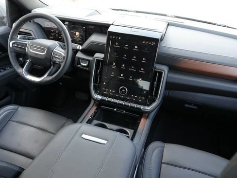 Used 2026 GMC Yukon Denali w/ Sun & Power Step Package RWD image 19
