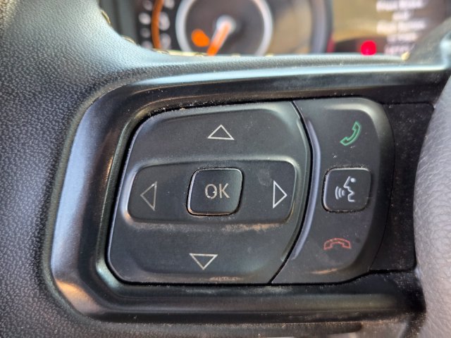 Used 2024 Jeep Gladiator Sport AWD/4WD image 9