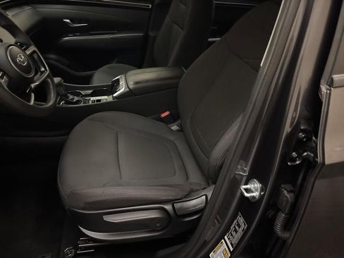 Certified 2024 Hyundai Tucson SE image 11