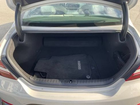 Used 2025 Genesis G70 2.5T AWD/4WD image 9
