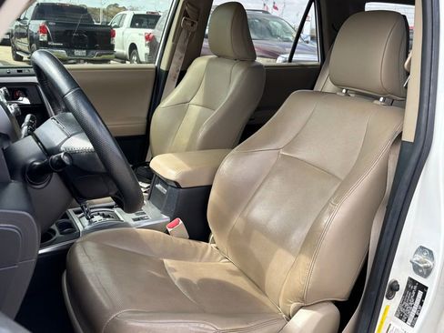 Used 2019 Toyota 4Runner Limited image 7