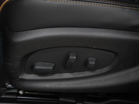 Used 2018 Chevrolet Impala Premier FWD image 22