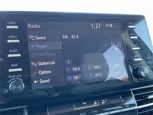 Used 2021 Toyota Sienna LE image 13