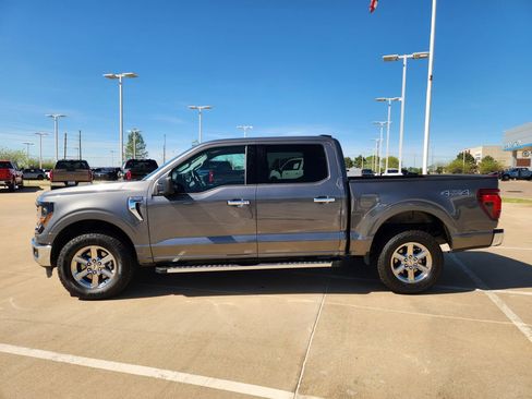 Used 2025 Ford F150 XLT w/ Equipment Group 301A Standard AWD/4WD image 4