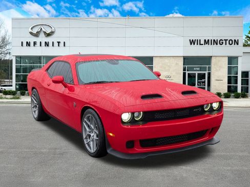 Used 2021 Dodge Challenger SRT Hellcat Redeye image 1