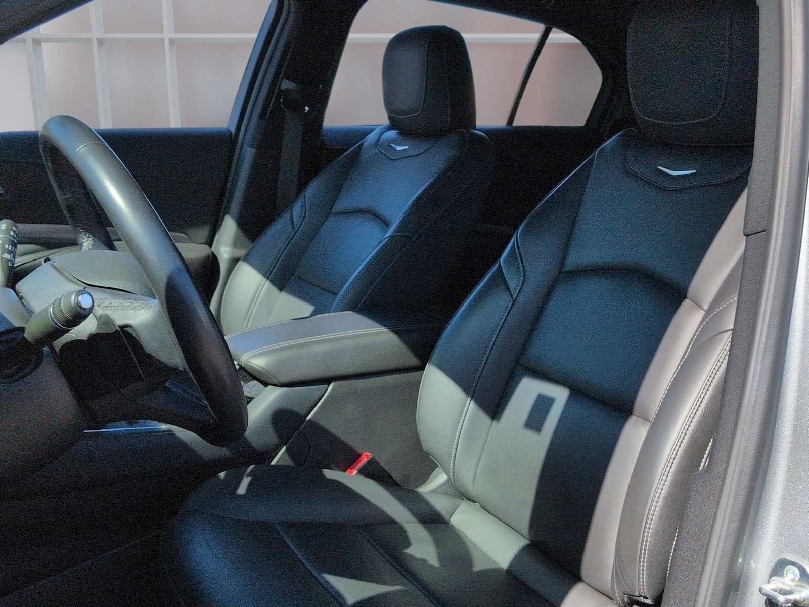 Certified 2025 Cadillac XT4 Premium Luxury FWD image 22