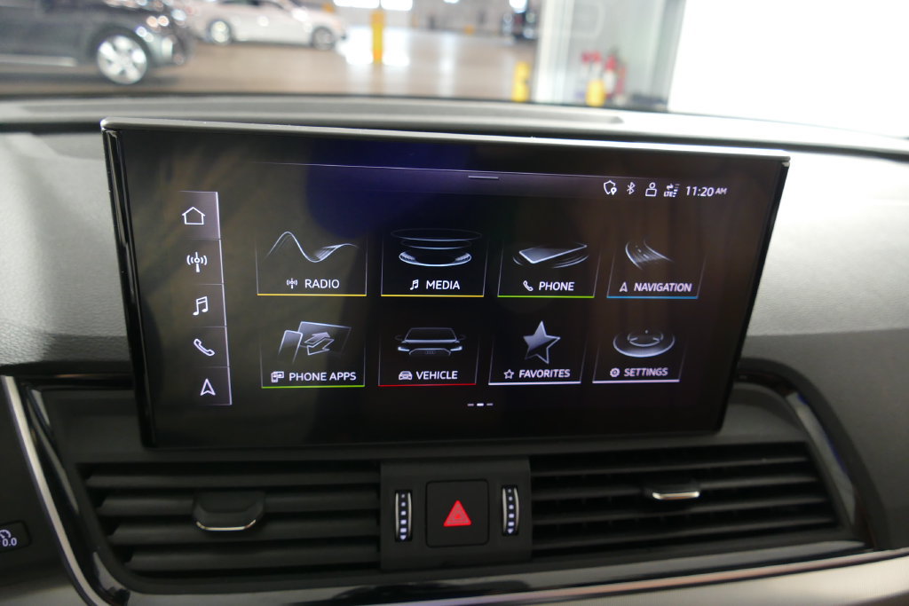 Used 2025 Audi Q5 2.0T Premium AWD/4WD image 17
