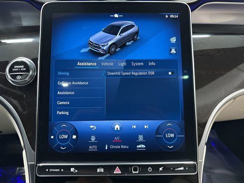 Used 2023 Mercedes-Benz GLC 300 4MATIC image 25