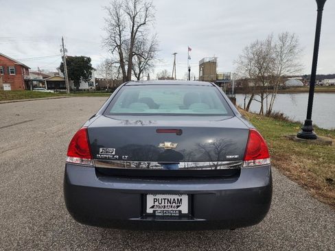 Used 2010 Chevrolet Impala LT FWD image 5